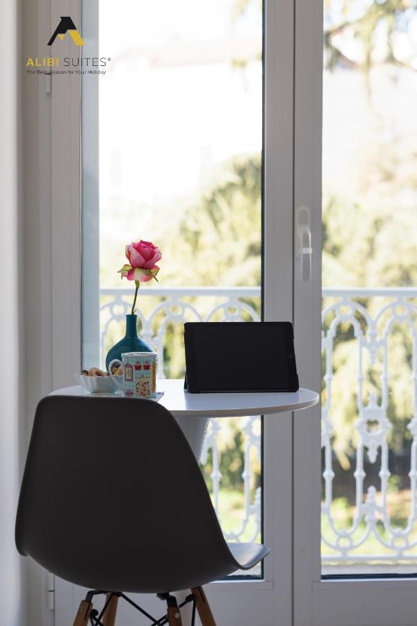 Alibi Suites Suite Museum: Gioiello Con Vista Sul Museo Archeologico Nazionale, Letto E Doccia Con Cromoterapia, Smart Tv, Wifi E A/C Ruvo di Puglia Zewnętrze zdjęcie