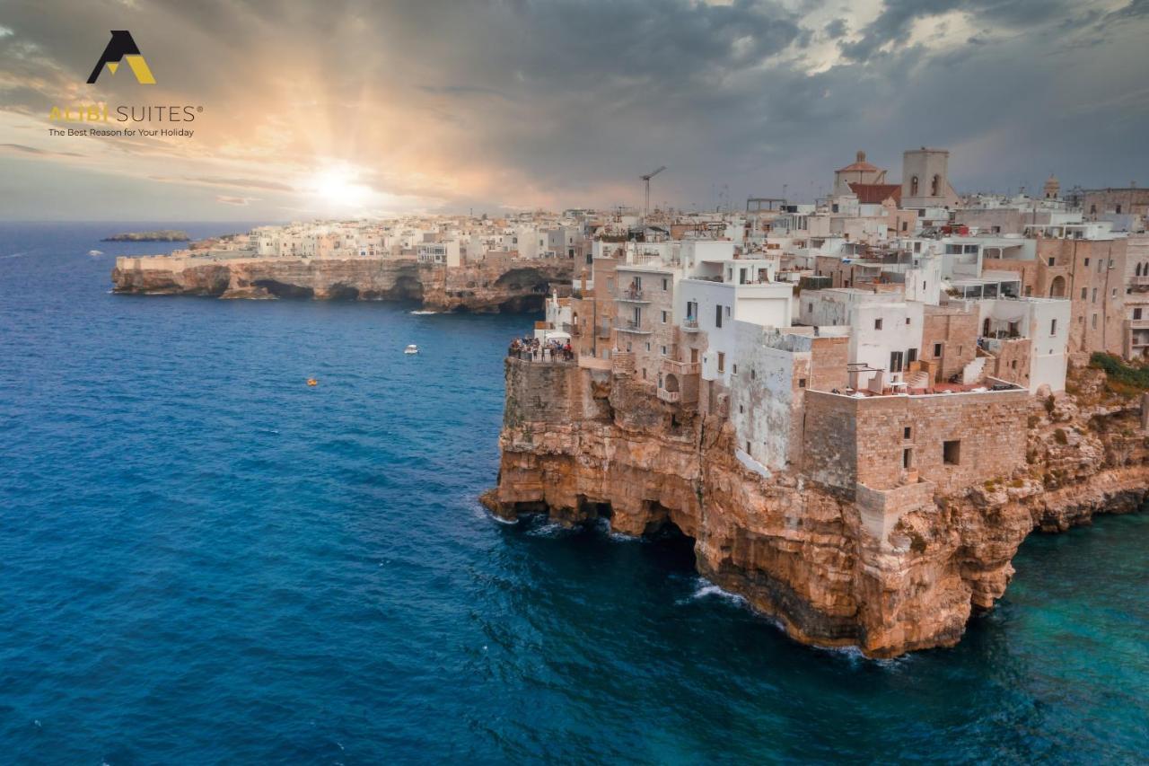 Alibi Suites Suite Museum: Gioiello Con Vista Sul Museo Archeologico Nazionale, Letto E Doccia Con Cromoterapia, Smart Tv, Wifi E A/C Ruvo di Puglia Zewnętrze zdjęcie