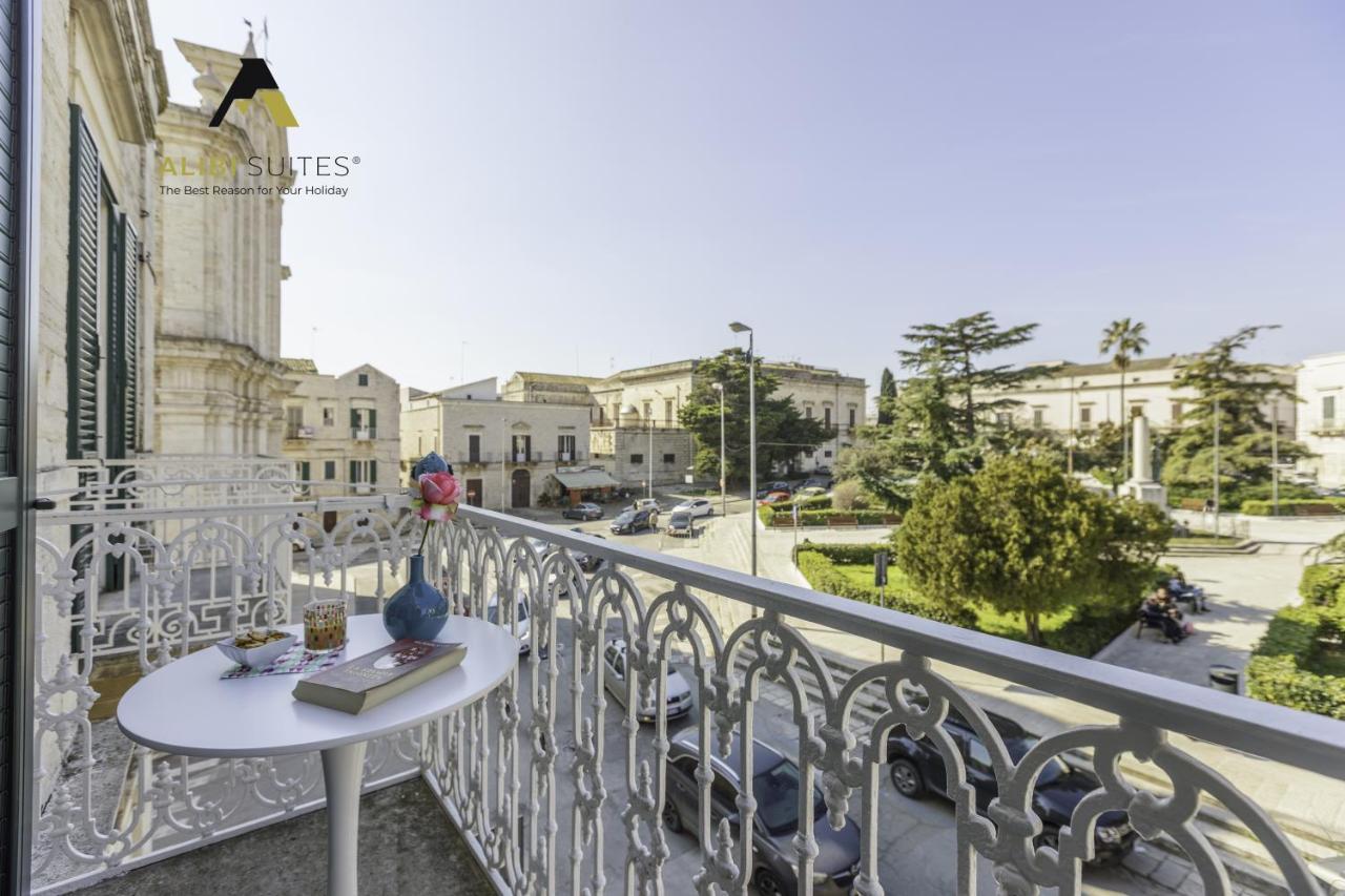 Alibi Suites Suite Museum: Gioiello Con Vista Sul Museo Archeologico Nazionale, Letto E Doccia Con Cromoterapia, Smart Tv, Wifi E A/C Ruvo di Puglia Zewnętrze zdjęcie