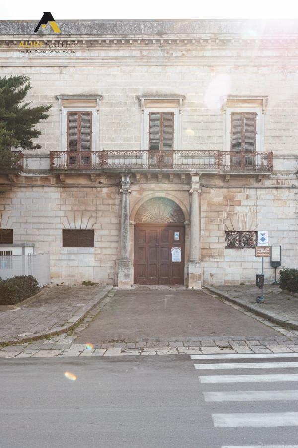 Alibi Suites Suite Museum: Gioiello Con Vista Sul Museo Archeologico Nazionale, Letto E Doccia Con Cromoterapia, Smart Tv, Wifi E A/C Ruvo di Puglia Zewnętrze zdjęcie